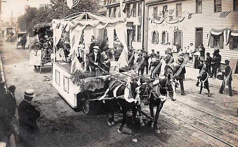 Horse-drawn Parade Float 1909